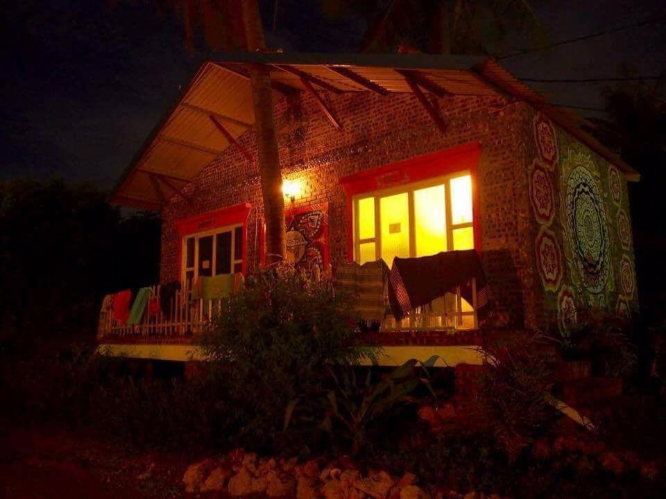Woodstock Beach Camp Hien Hao エクステリア 写真